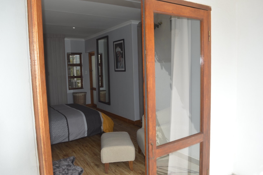 4 Bedroom Property for Sale in Wilkoppies North West